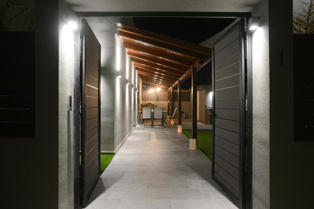 Damona 2Br Luxury Home With Garden - Κοντά Στο Κέντρο Ираклион Экстерьер фото